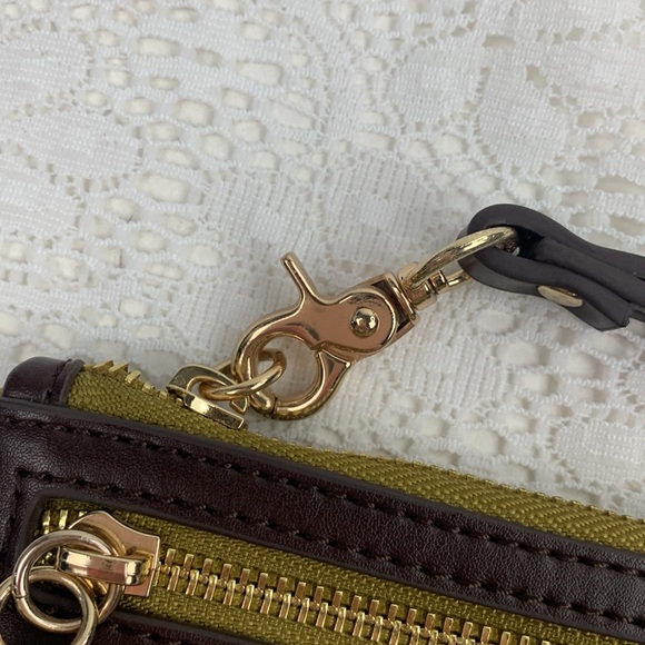 Spartina Linen & leather Wristlet Pouch bag Paisley Blue Tan Boho Gold Zipper - Picture 10 of 13